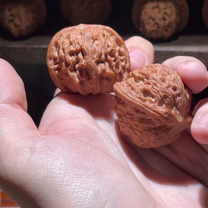 I***7把件文玩核桃40全品磨盘最后福利