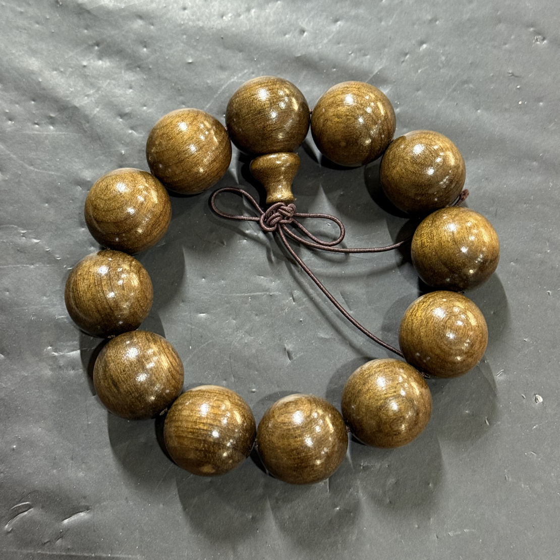 E39 金丝楠阴沉木2.0cm手串