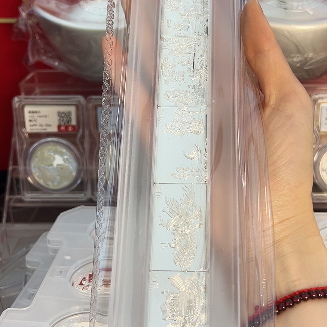 纯银八盎司洛神赋银币