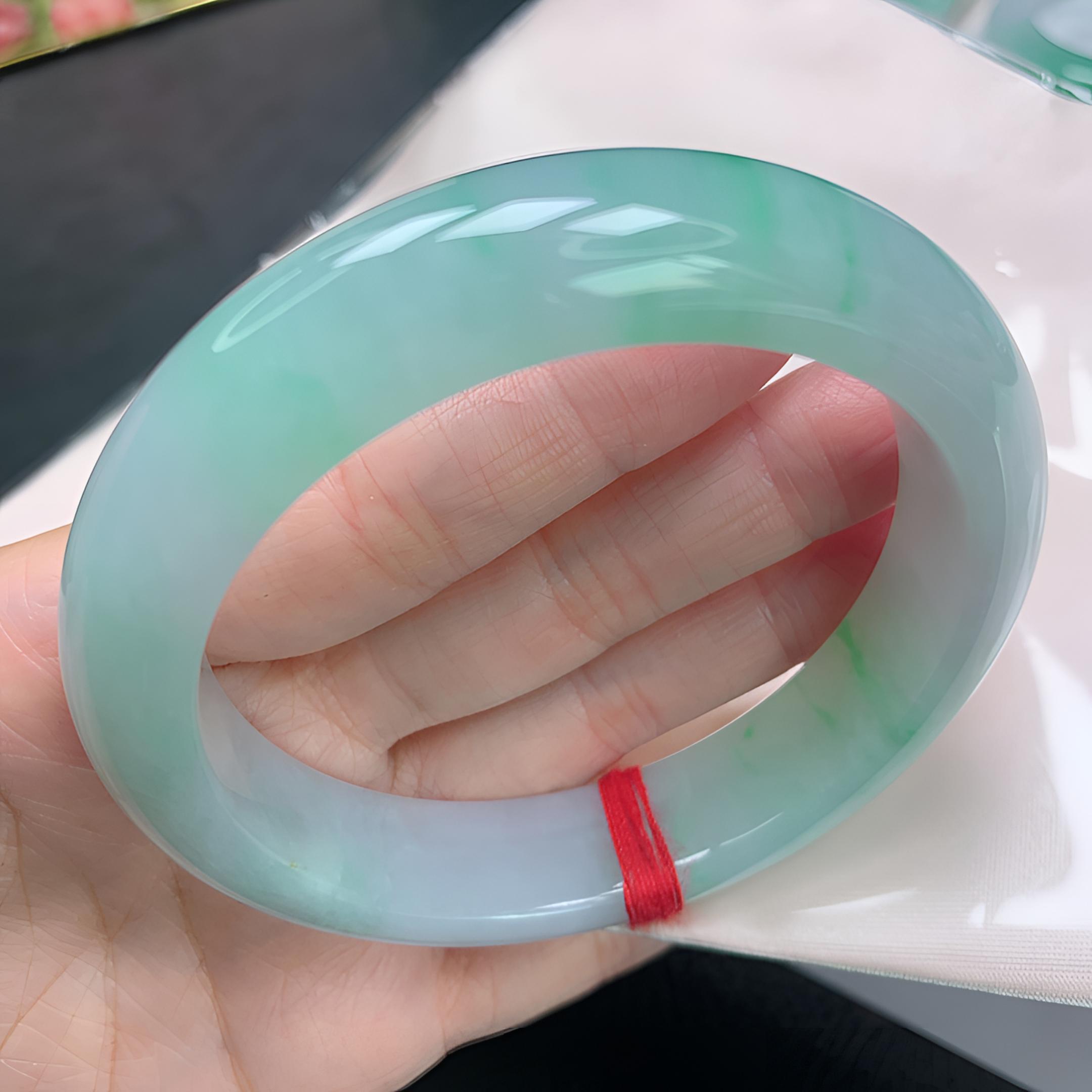 冰阳绿飘花57圈手镯