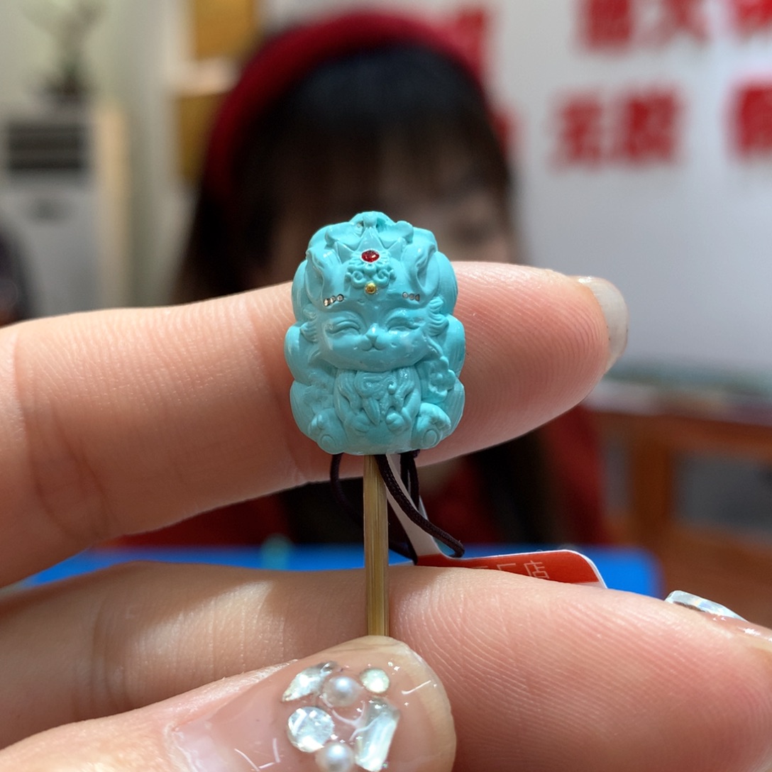 绿松石配饰未镶嵌