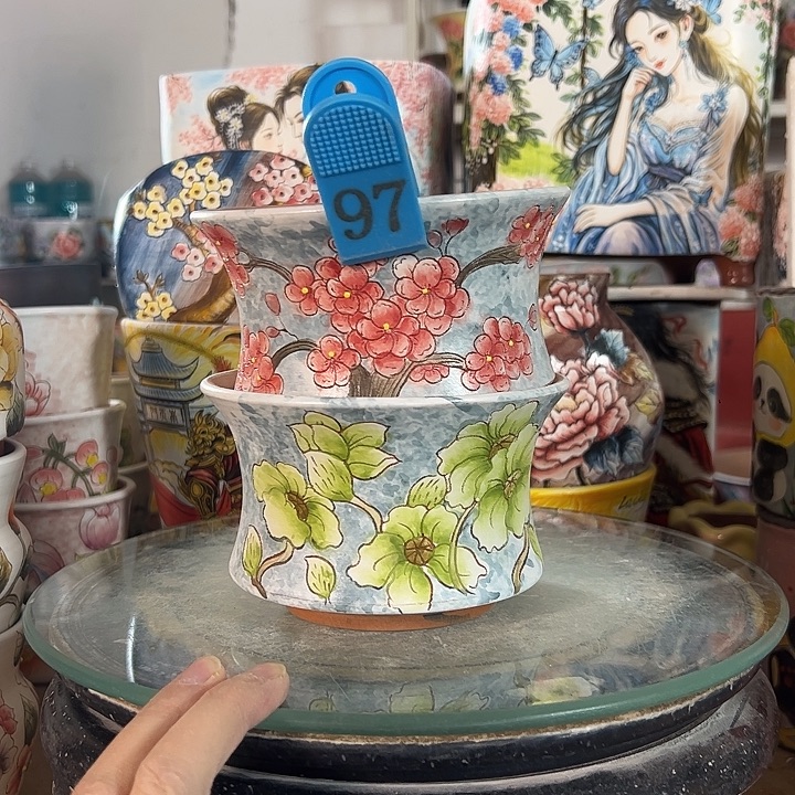 景德镇市手绘花盆性价比超级无敌高