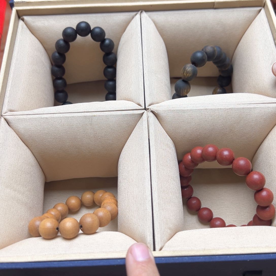 滴血莲花菩提吊坠