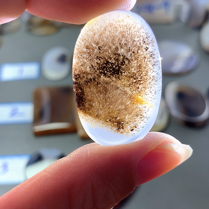 未镶嵌颈饰玛瑙/玉髓