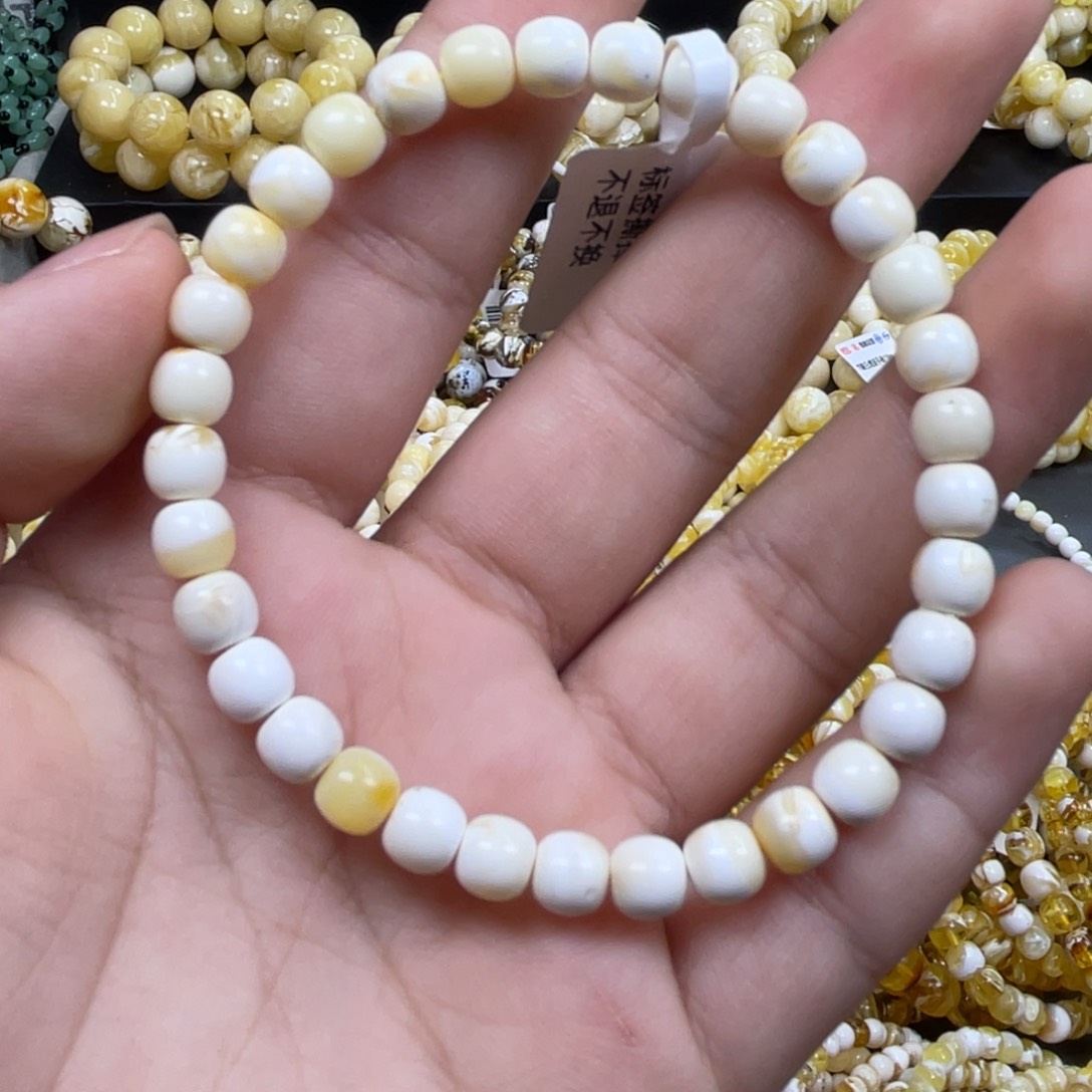 蜜蜡未镶嵌珠宝奇石6m