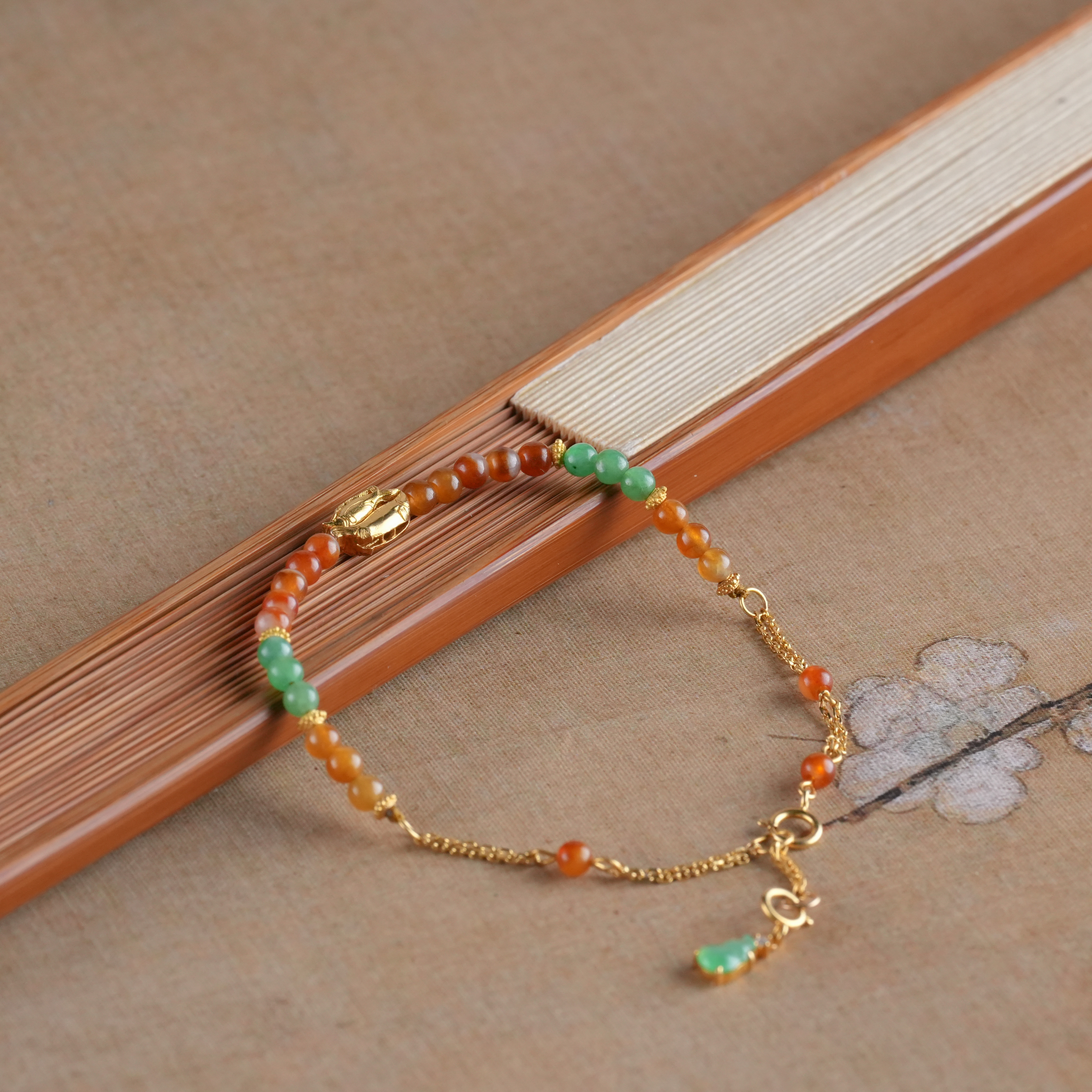 【观月】【游鱼】18K金镶嵌天然A货翡翠小米珠手链