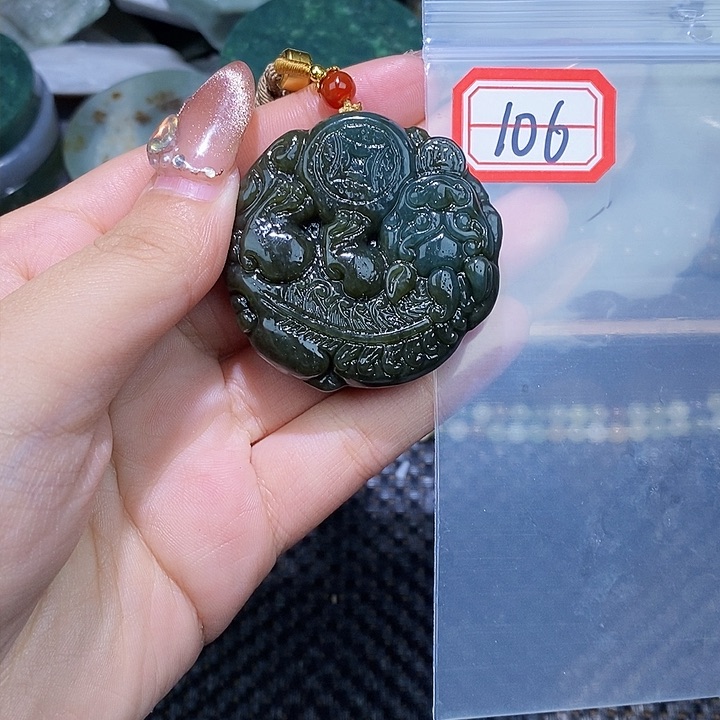 和田玉和田玉边角料随机发未镶嵌