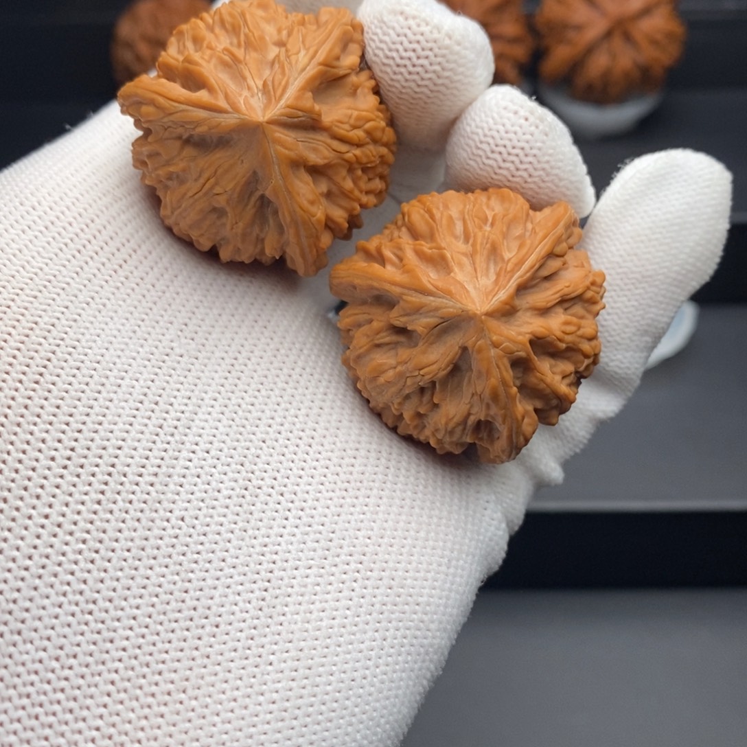 把件文玩核桃37*37*36御龙三棱