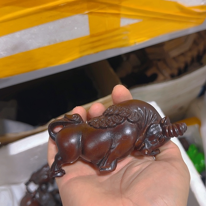 木黑檀木12金钱牛一只