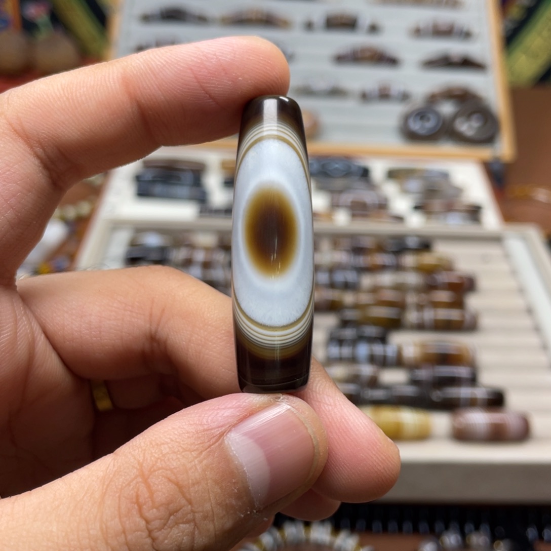 3***4玛瑙/玉髓未镶嵌配饰