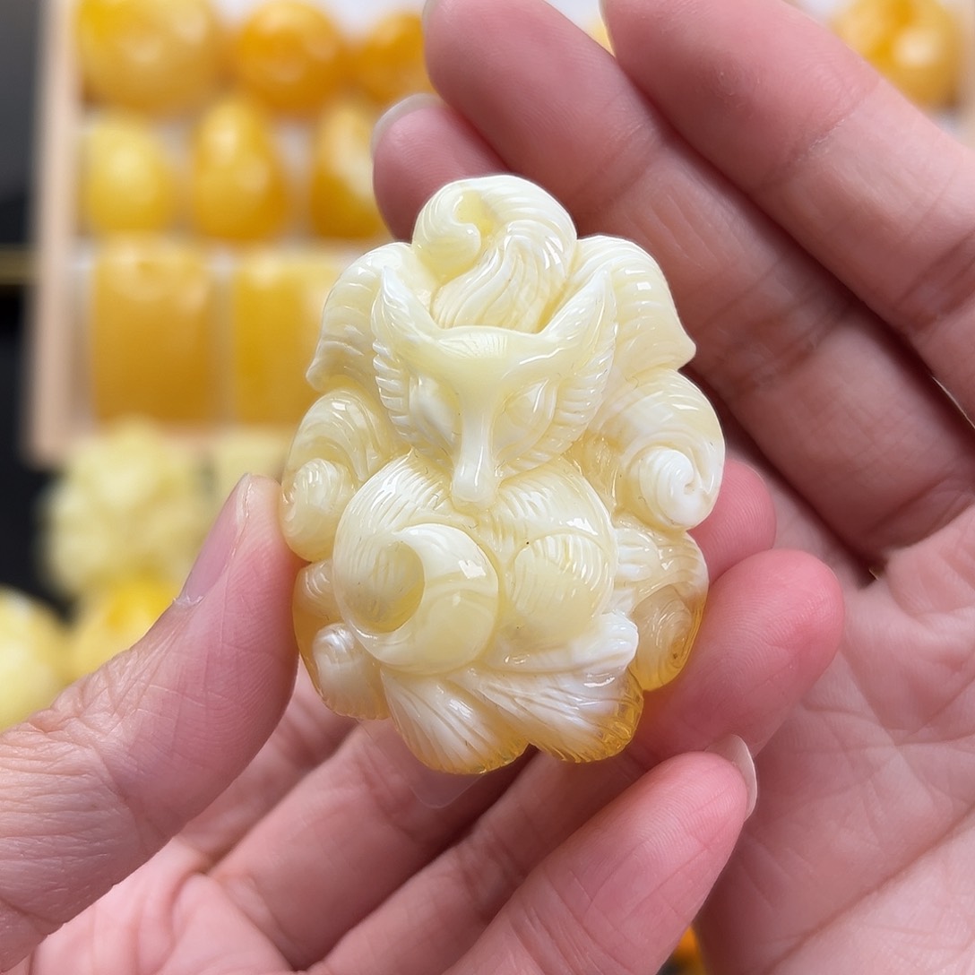 蜜蜡颈饰未镶嵌糖*豆蜜蜡