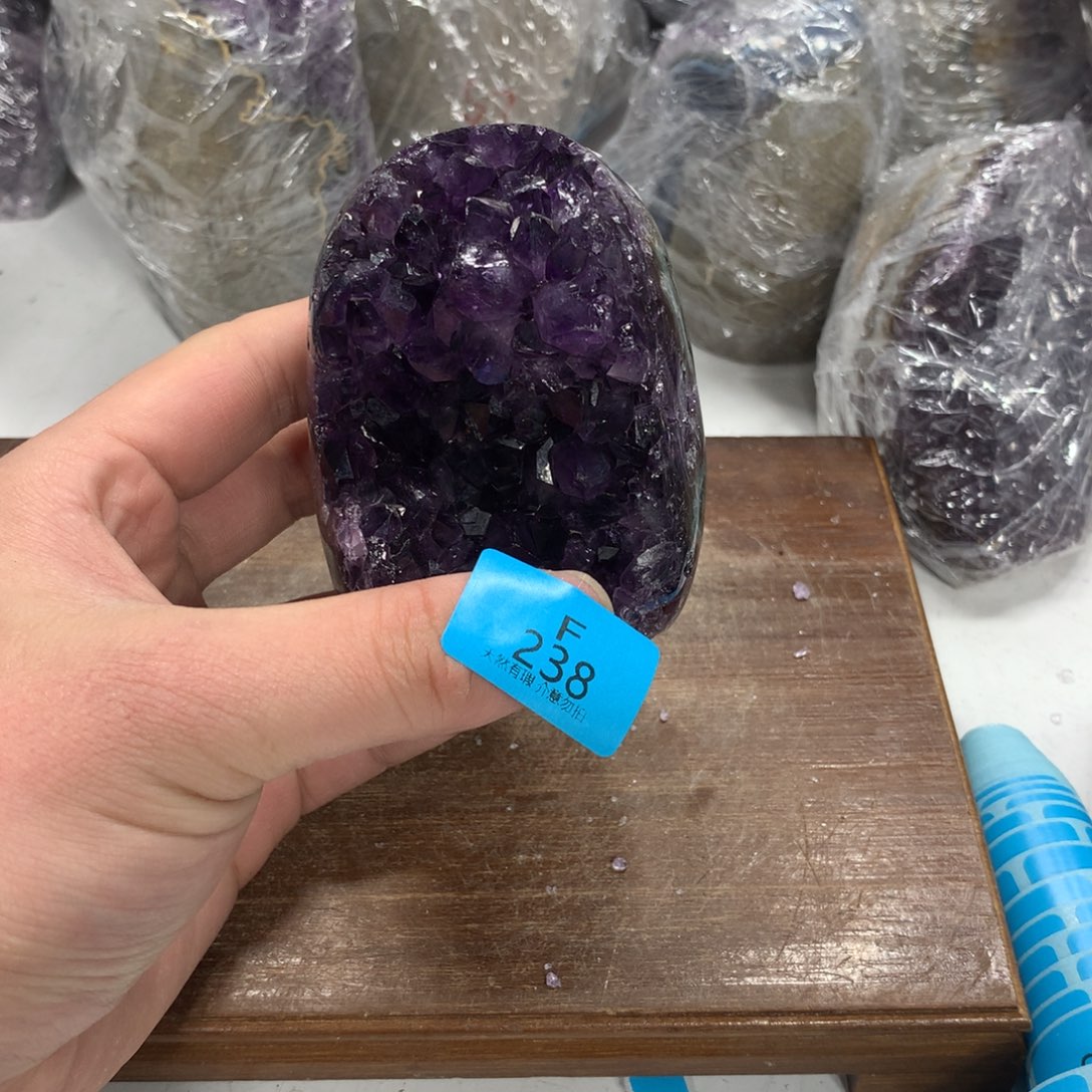 紫晶大型摆件（非配饰）未镶嵌