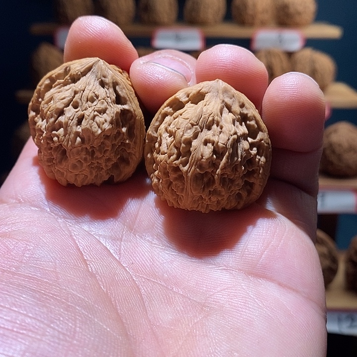 霜***泪南将石文玩核桃34尺