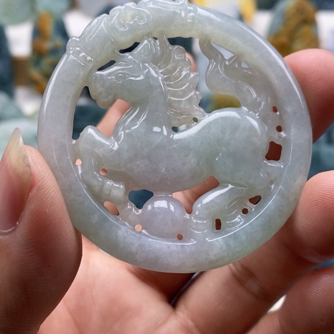 未镶嵌定制翡翠翡翠