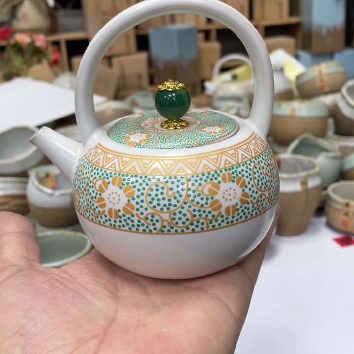 壶茶壶陶瓷茶壶茶杯
