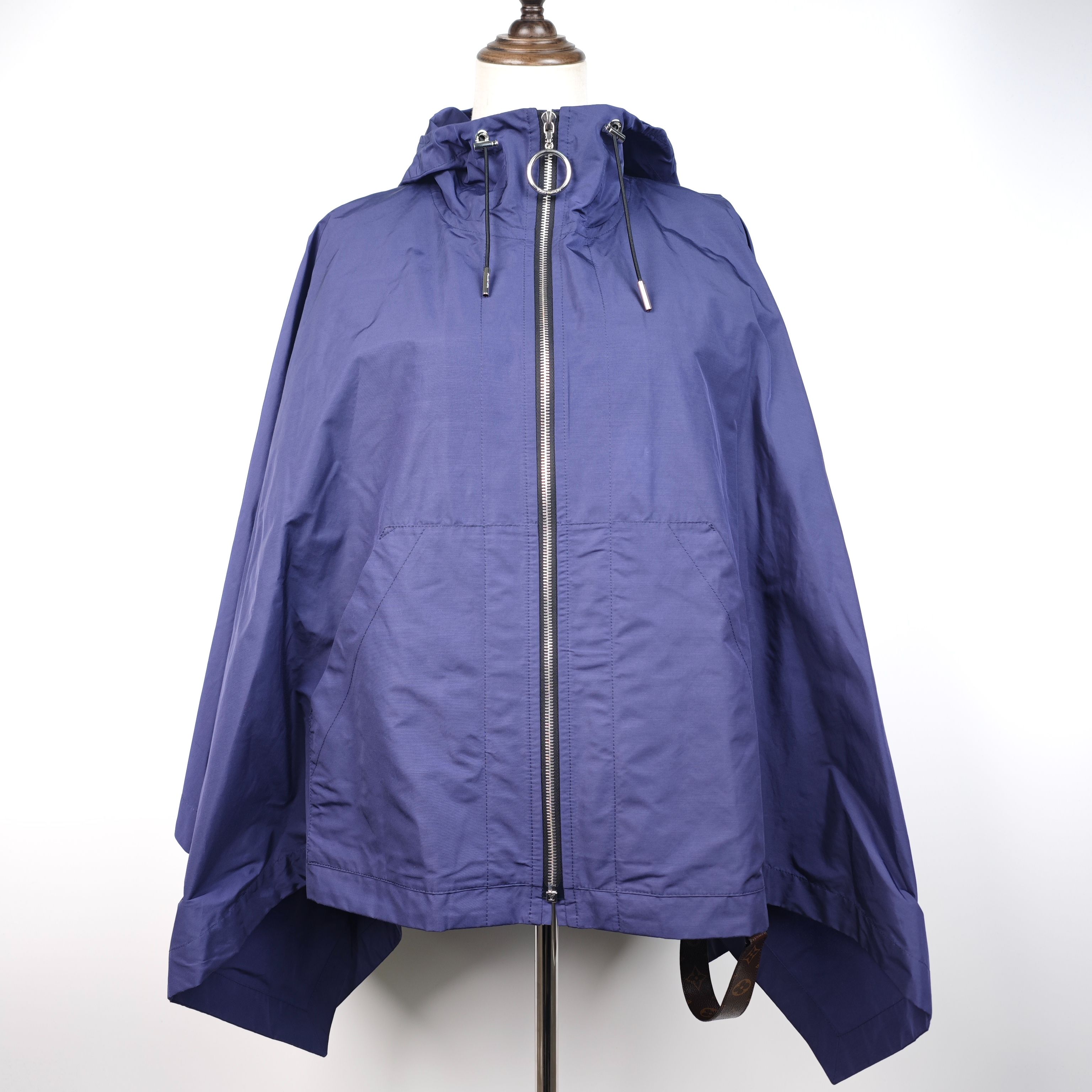 99新 LouisVuitton/路易威登  海囤K/LV上衣/34码/ze117839