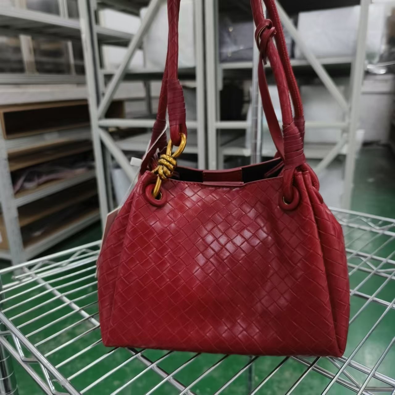 时尚潮流真皮女包降落伞 0160 红色