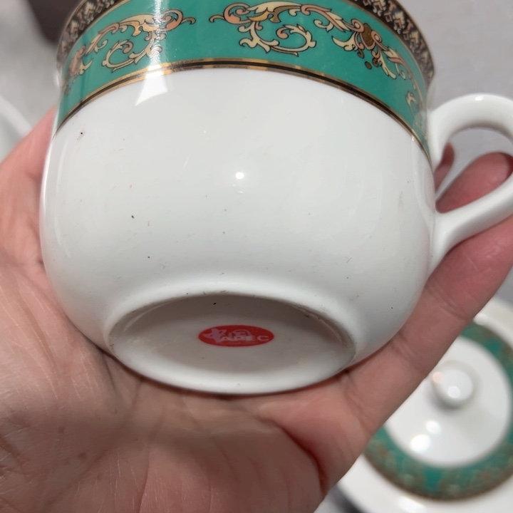 杯绿金富贵耳杯陶瓷