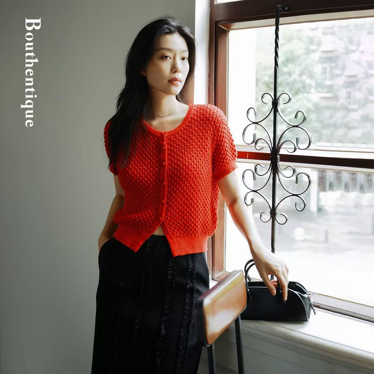 Bouthentique红色圆领宽松通勤百搭气质羊毛开衫外套225331F2Z09