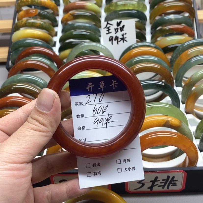【闪购商品】蛇纹石玉手镯未镶嵌元*夕