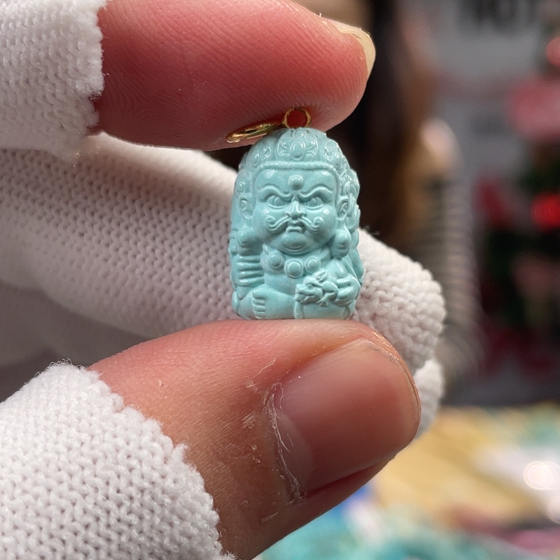 绿松石未镶嵌挂件