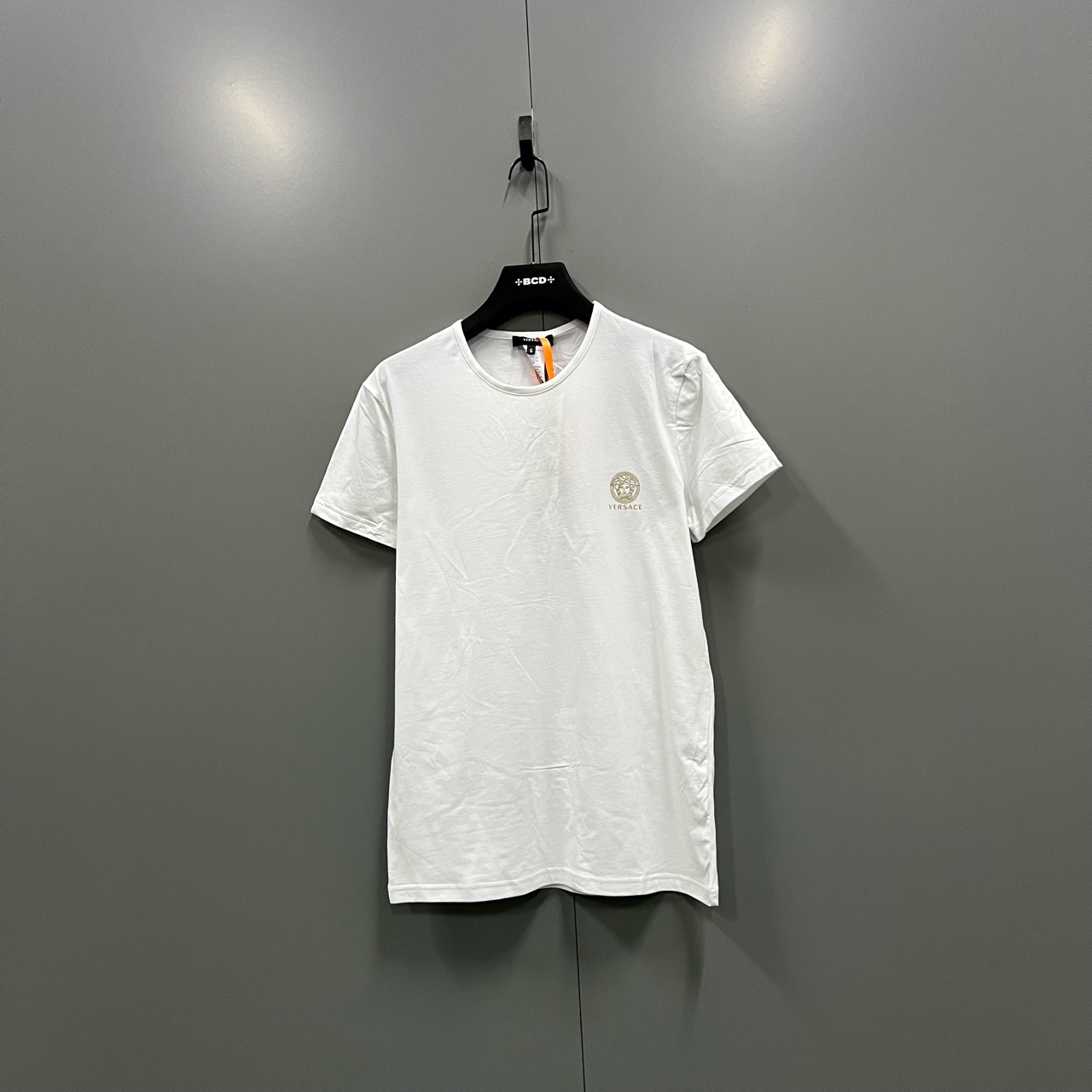 95新 VERSACE/范思哲 （bb）121 白色人像徽标短袖 5码