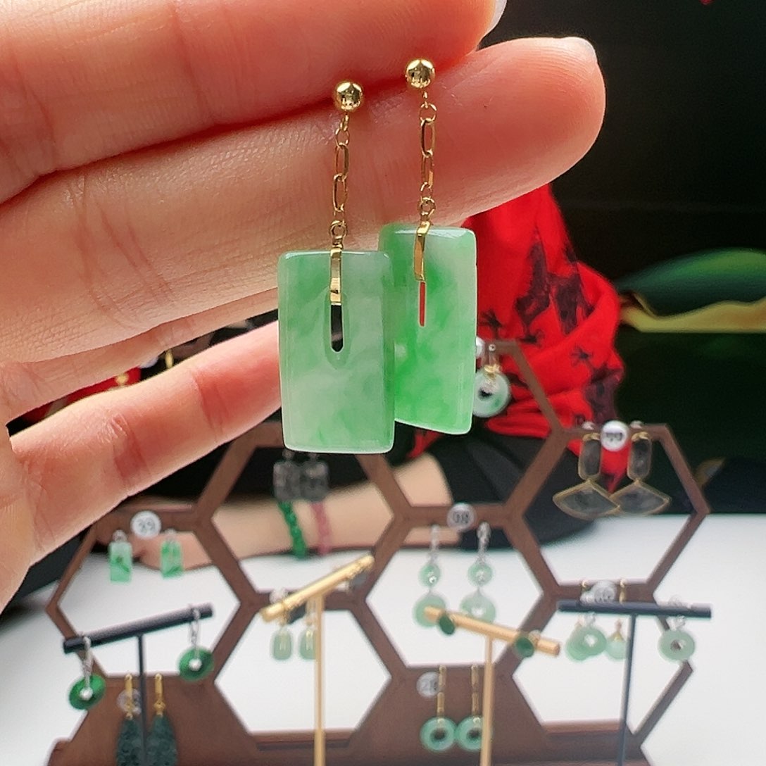 翡翠耳饰18K金镶嵌天然翡翠