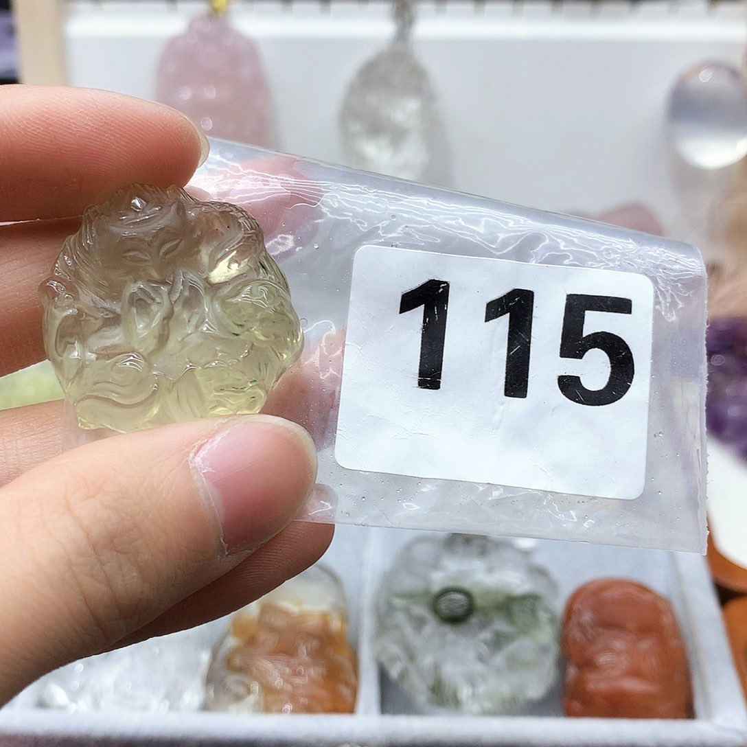 水晶颈饰未镶嵌吊坠