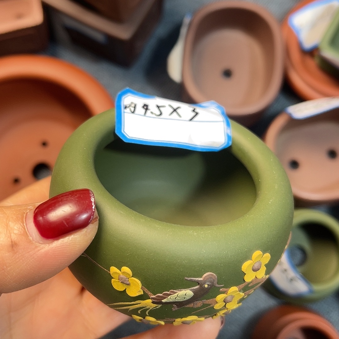 精选紫砂绿泥小圆盆