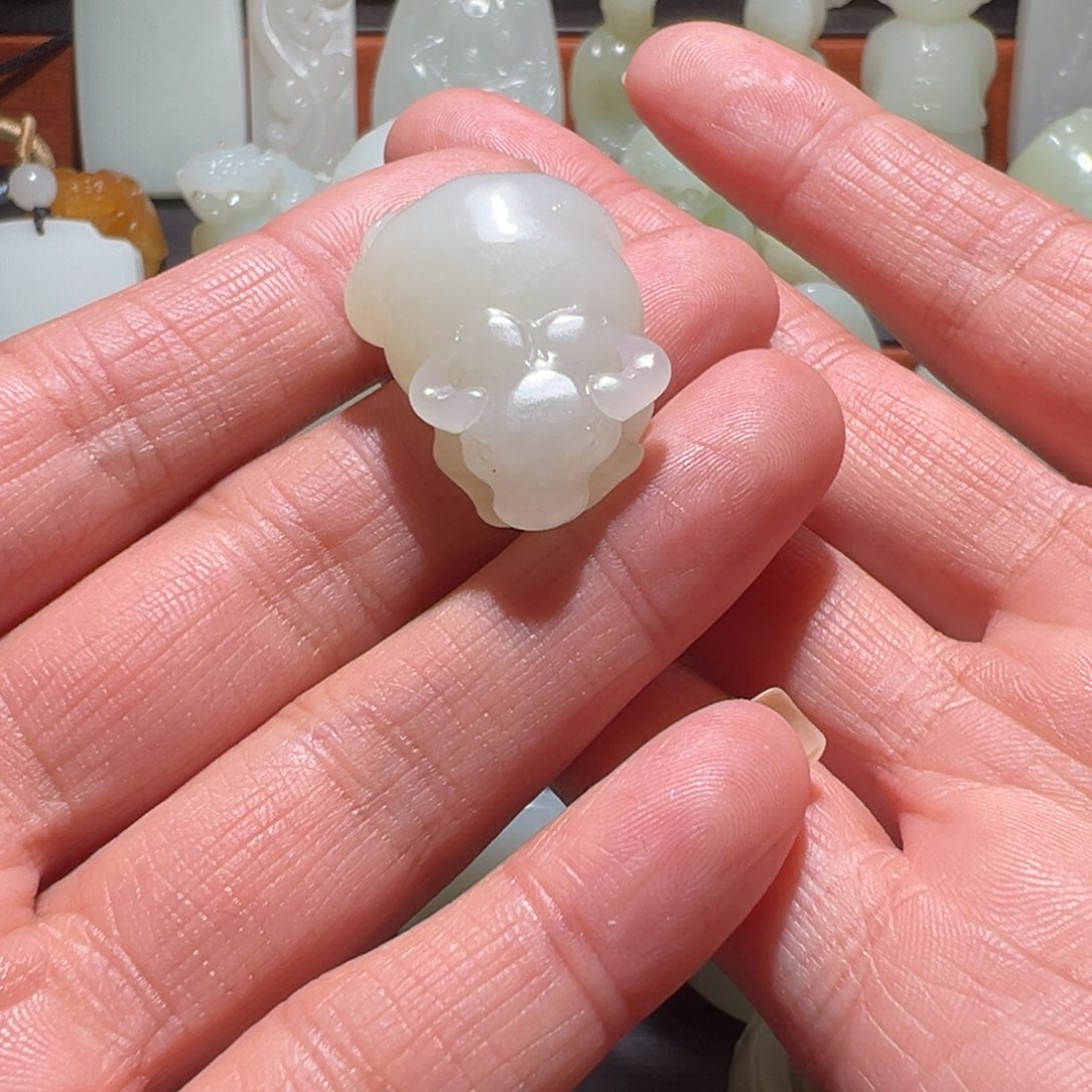 心***水和田玉未镶嵌颈饰