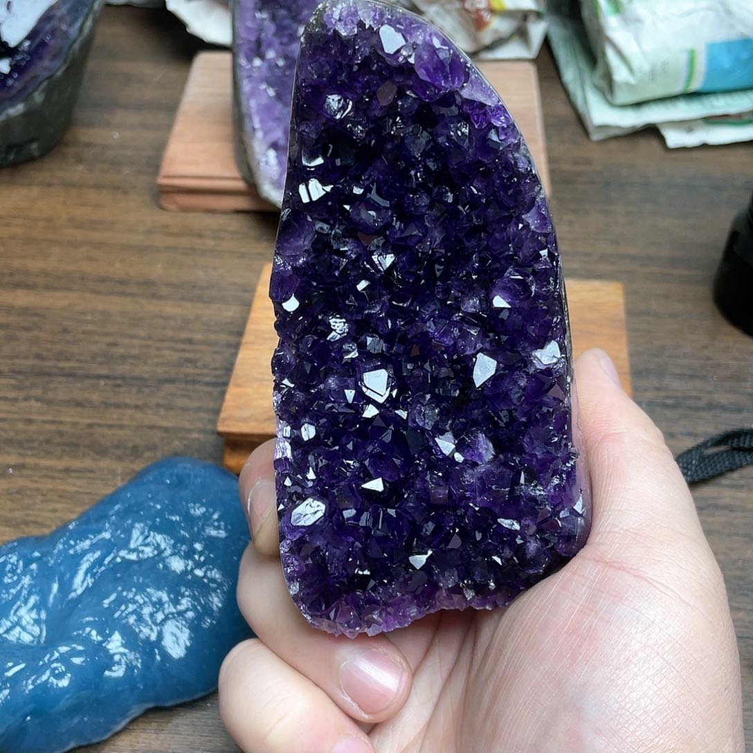 紫晶大型摆件（非配饰）未镶嵌