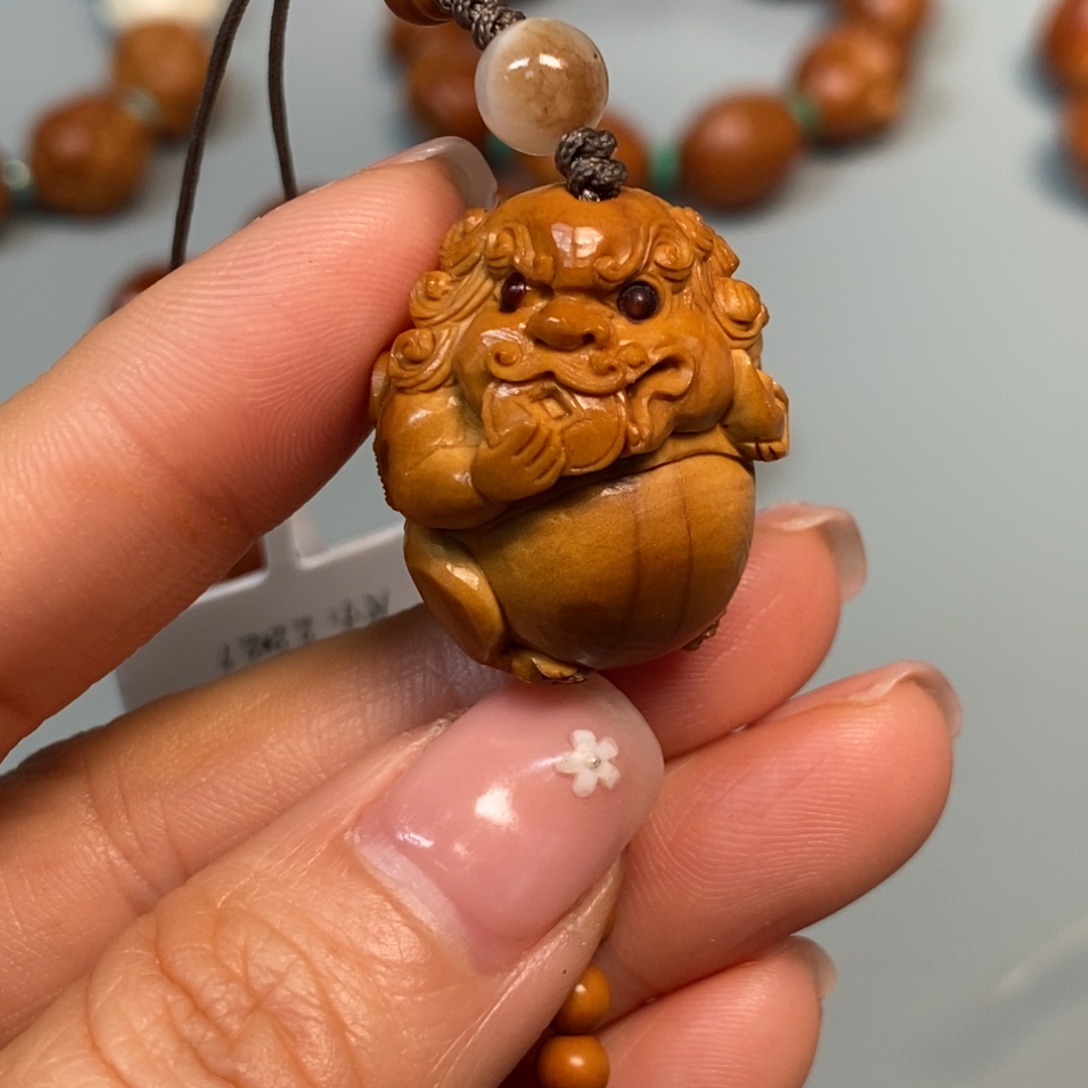 手串/手链橄榄核吞金兽