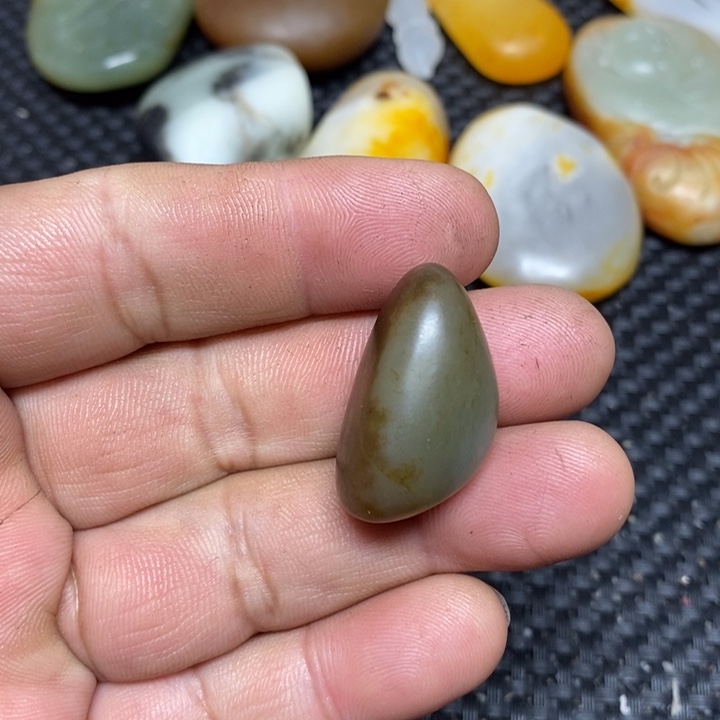 和田玉（白玉）珠宝奇石未镶嵌