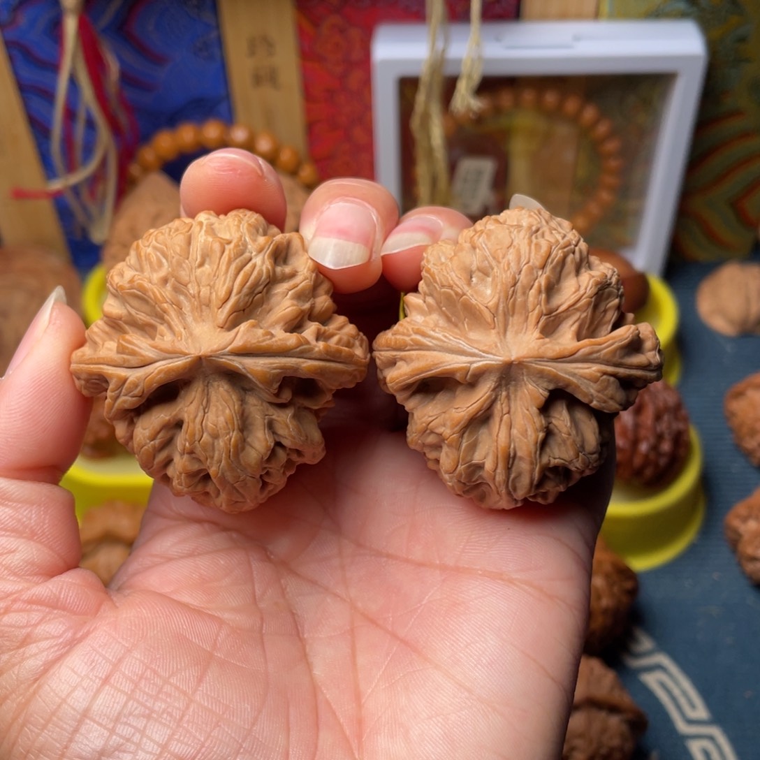 把件文玩核桃45+红锦鲤