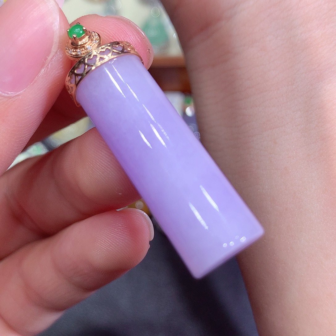 翡翠吊坠(不含链)18K金镶嵌