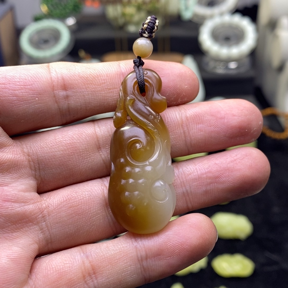 和田玉未镶嵌吊坠(不含链)