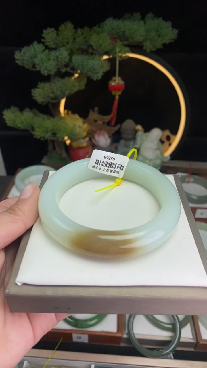 和田玉一口糖59.60