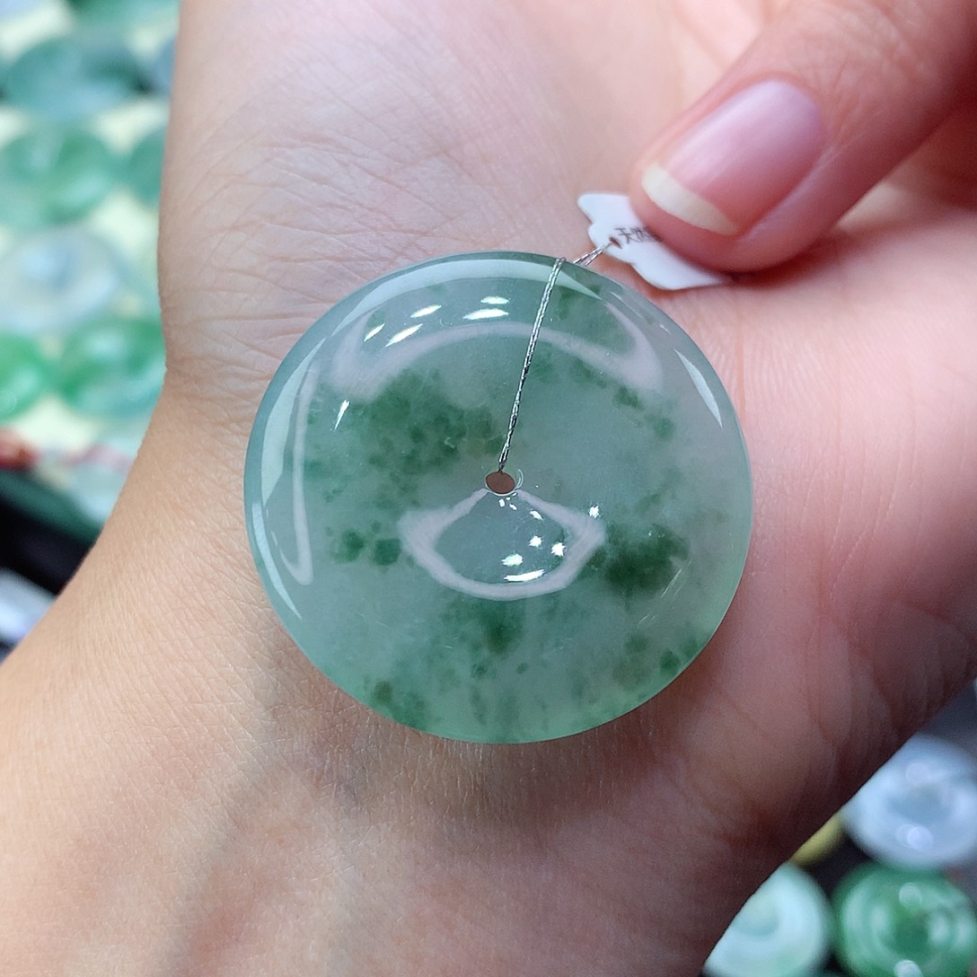 翡翠颈饰未镶嵌尺寸32.4-5.7