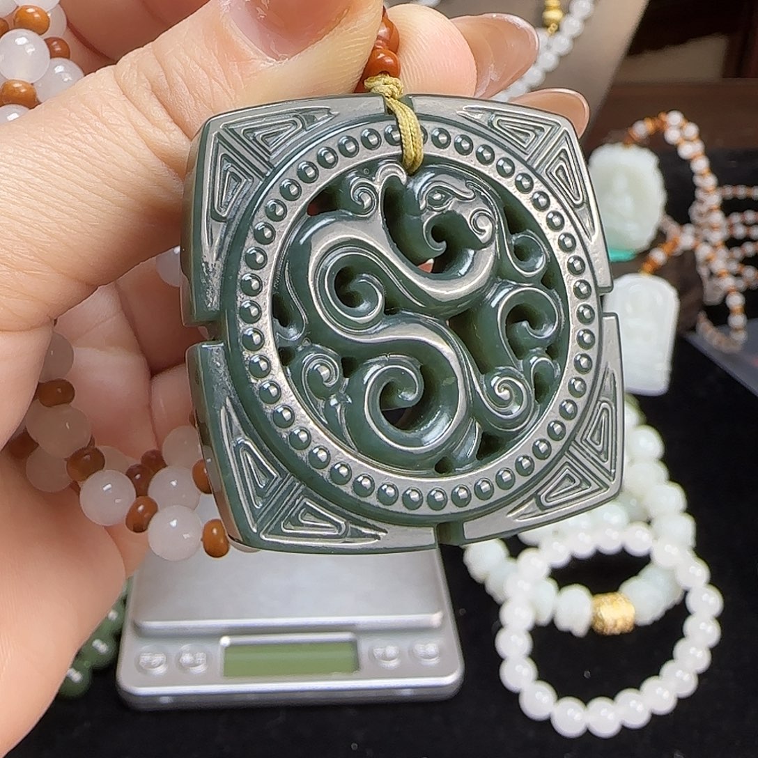 和田玉未镶嵌颈饰定制发货