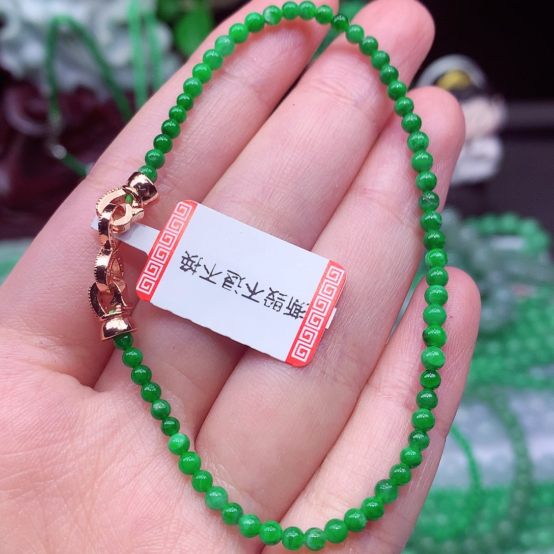 翡翠未镶嵌手链翡翠