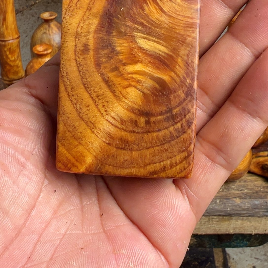 松木（琥珀木）无事牌