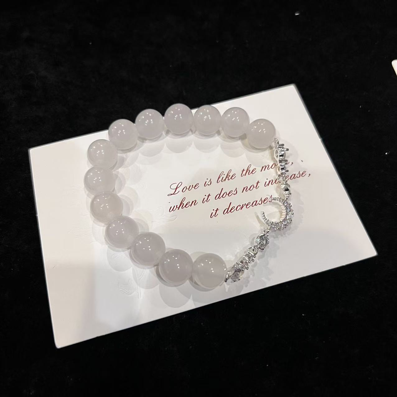 F404 9mm白玛瑙设计款手串 多样性发一