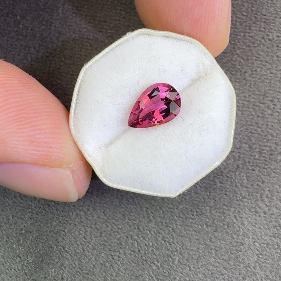 碧玺珠宝奇石未镶嵌1.12ct