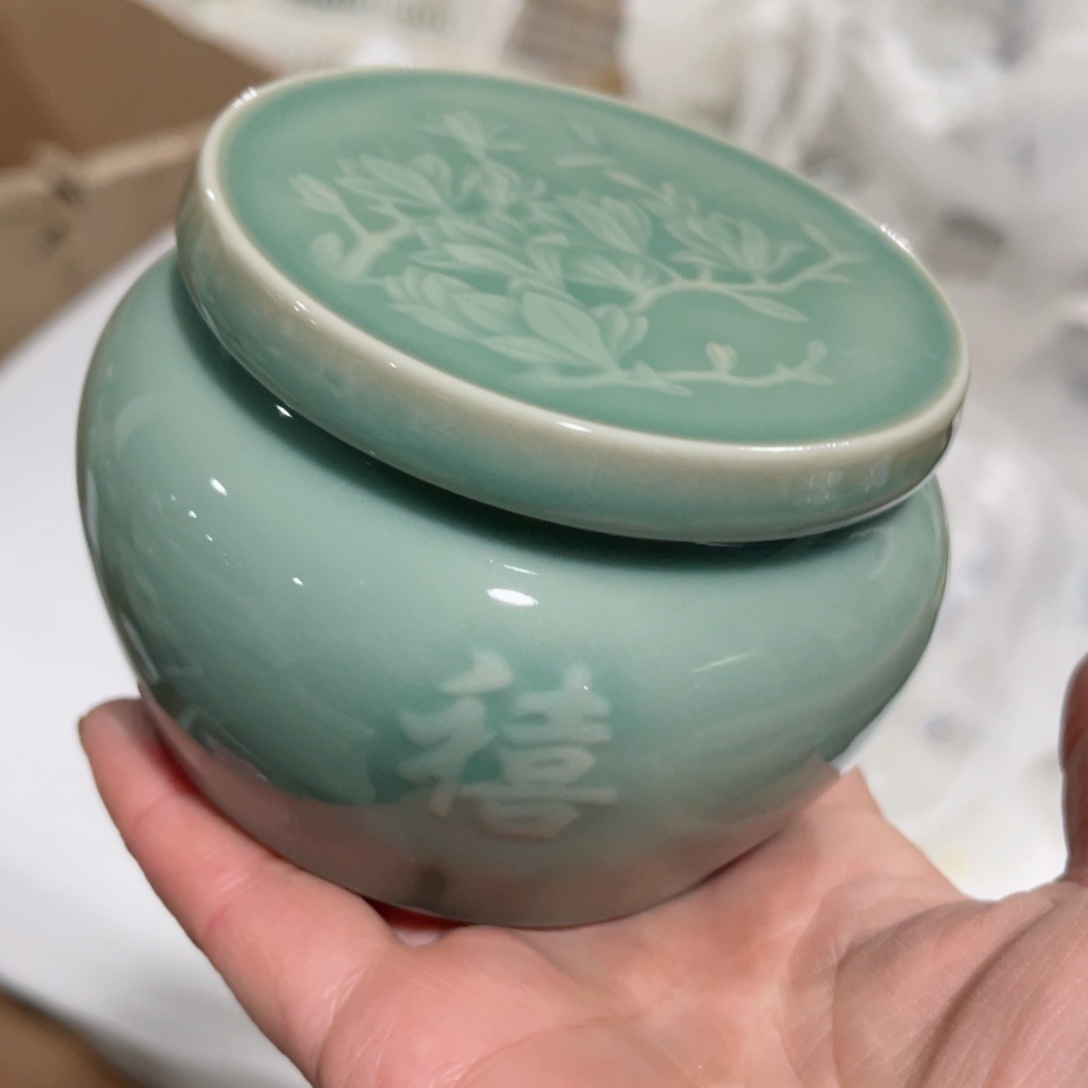 瓷片哈哈哈哈哈哈哈哈呵呵呵