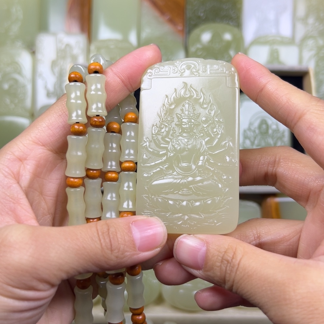 枫***新疆戈壁昆仑山料彩石原石盆景石一物一拍