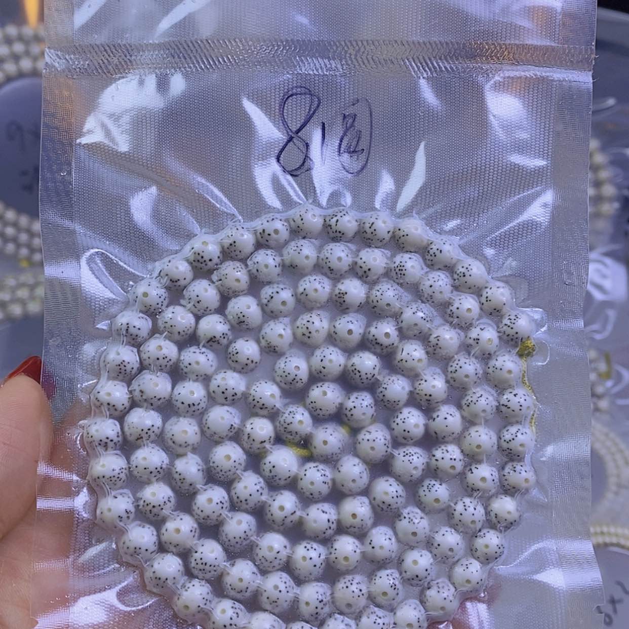 【闪购商品】星月菩提手串一****溜星月