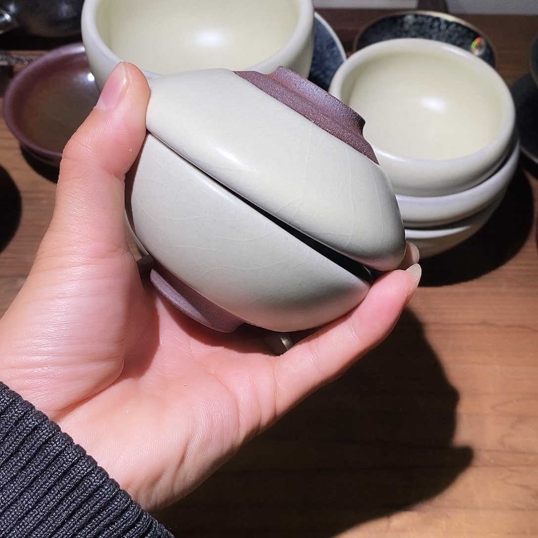 茶盏罡建盏白贝两个