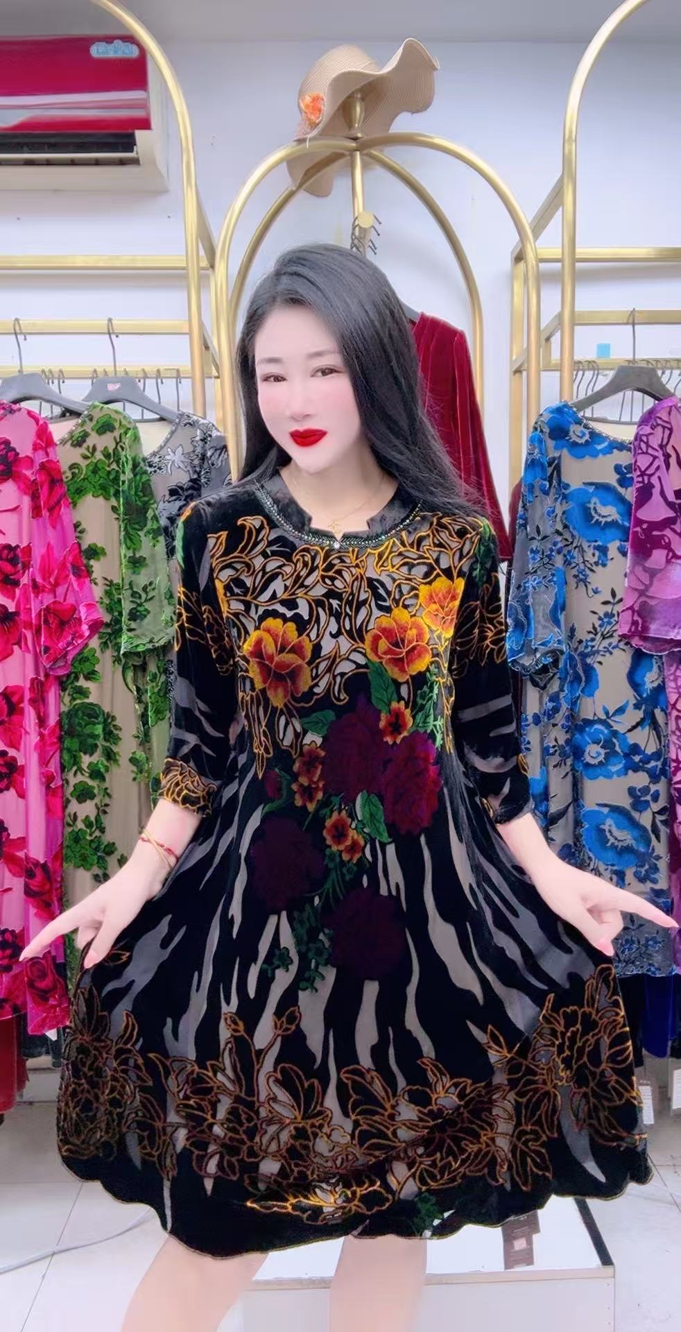 桑蚕丝连衣裙43A1821