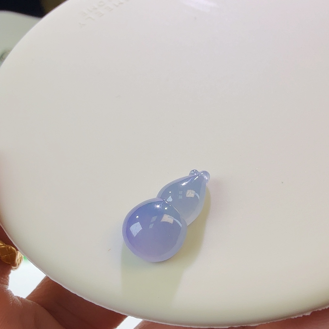 翡翠裸石渐变葫芦