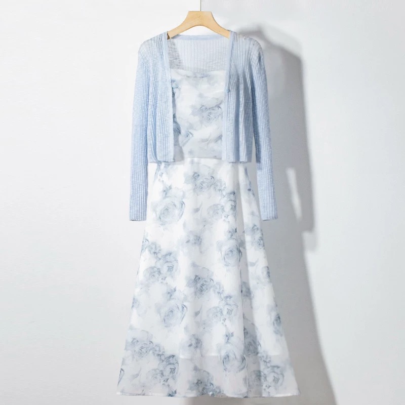 [451-500]碎花法式气质连衣裙吊带裙复古城市轻运动风